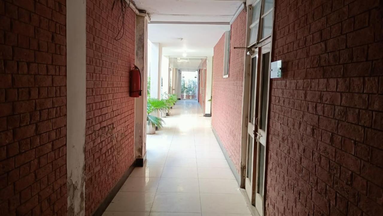 בהוולפור University Guest House, The Islamia University Of Bahawlpur מראה חיצוני תמונה